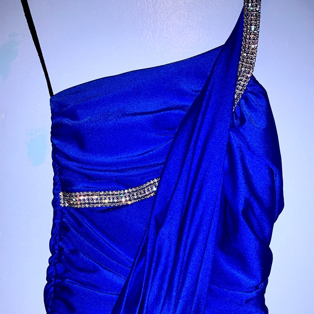 Sexy royal blue one shoulder dress size L